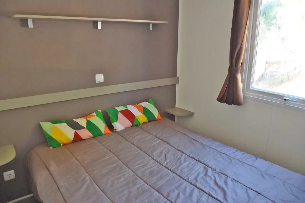 Camping Alvor Hotel 0*,